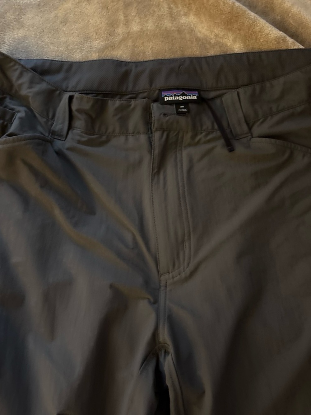 Patagonia Men's Dark Gray Performance Hiking Pants Size 38